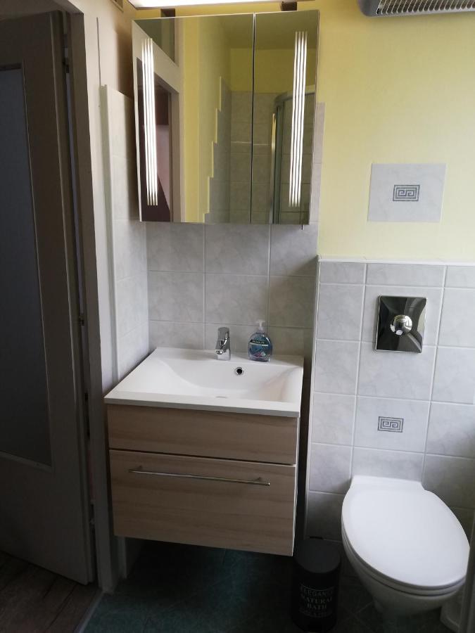Ferienwohnung Schuhhaus Ganster มาเรียตเซลล์ ภายนอก รูปภาพ