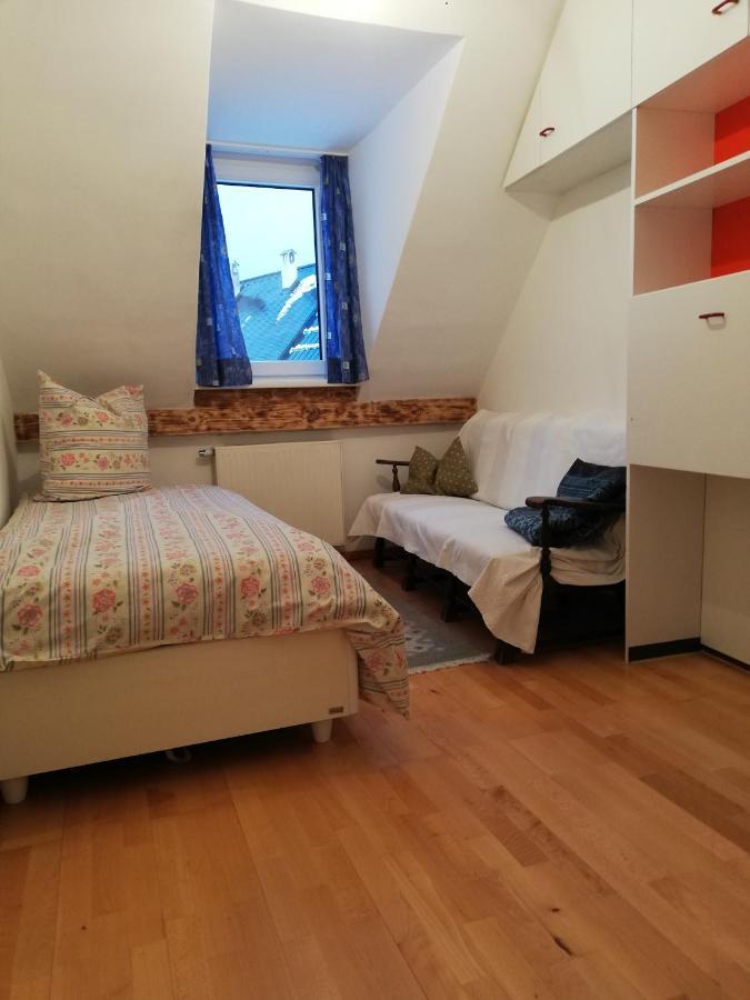 Ferienwohnung Schuhhaus Ganster มาเรียตเซลล์ ภายนอก รูปภาพ