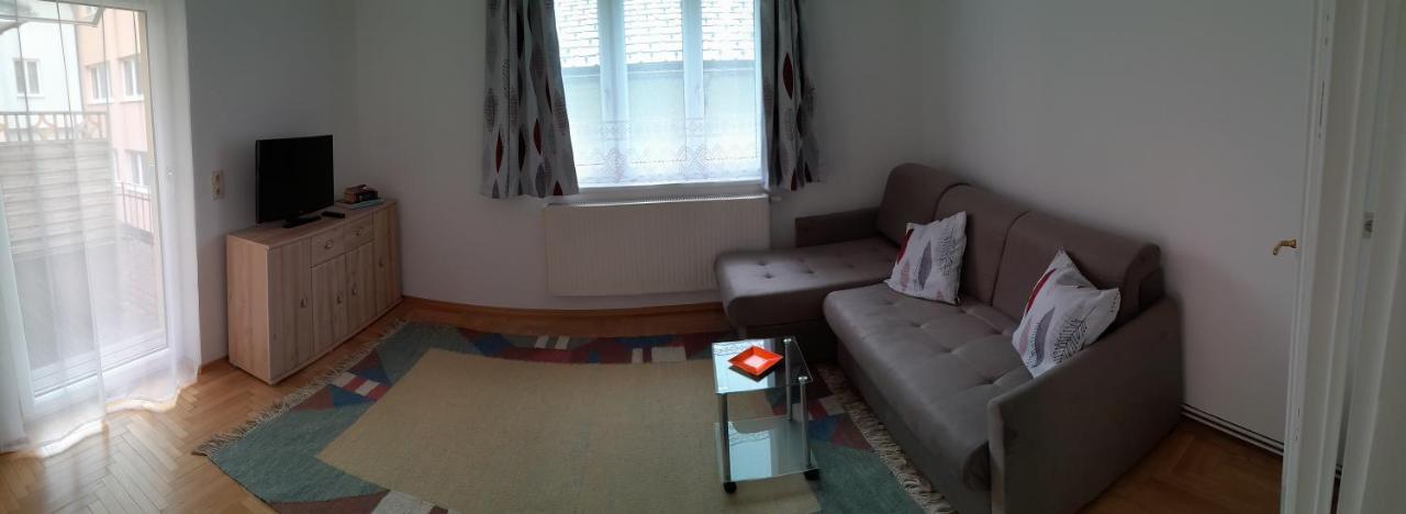 Ferienwohnung Schuhhaus Ganster มาเรียตเซลล์ ภายนอก รูปภาพ