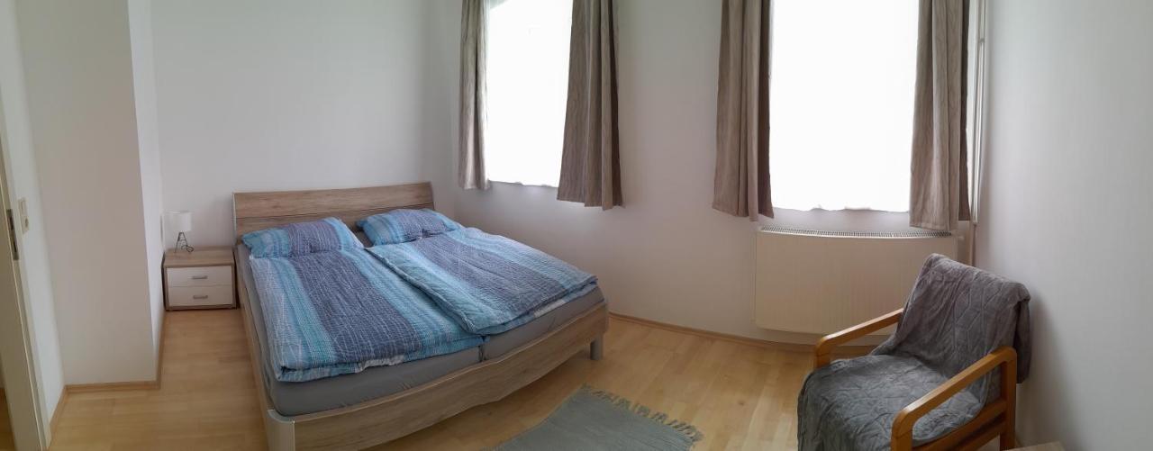 Ferienwohnung Schuhhaus Ganster มาเรียตเซลล์ ภายนอก รูปภาพ